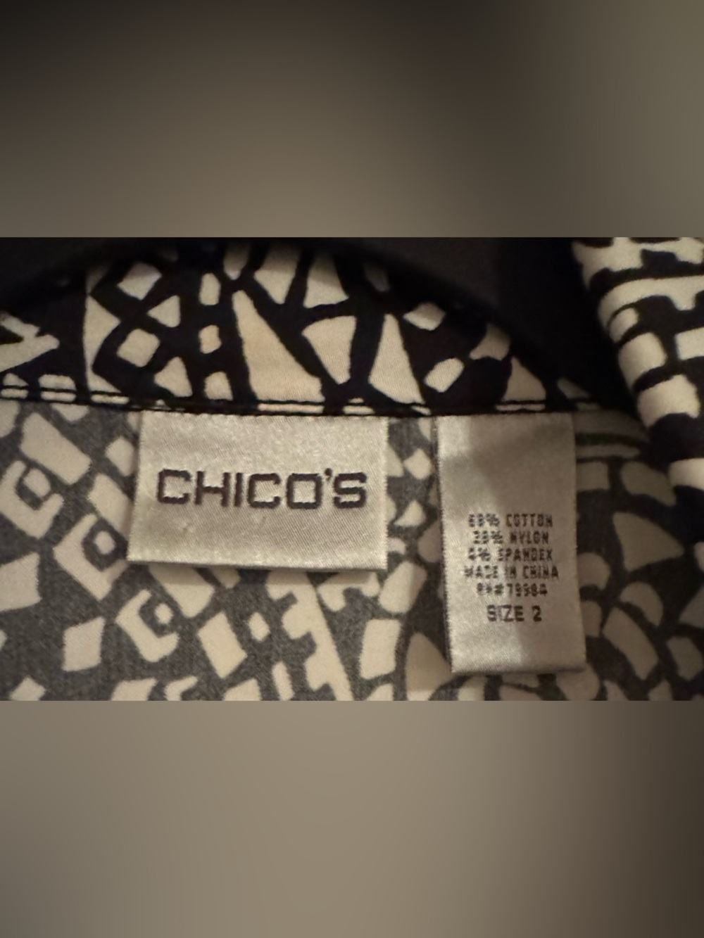 Chico's Black & White Graphic Swirl Button-Down Shirt Jacket - Picture 3 of 11